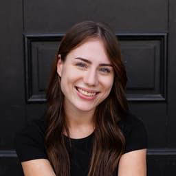 Liz Reacts creator avatar