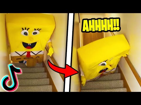 Video thumbnail: Reacting To The FUNNIEST Videos (TRY NOT TO LAUGH CHALLENGE)